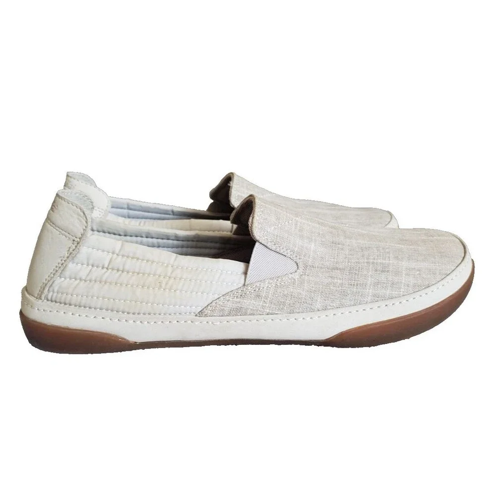 OluKai Lanai Men's Size 11 Beige Tan Slip On Casual Shoes Comfort Loafer